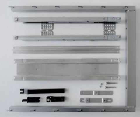 Kesseböhmer DISPENSA Junior slim vasalatszett fenéklapra szerelhető, magasság: 695-783mm, kosarak nélkül Silver