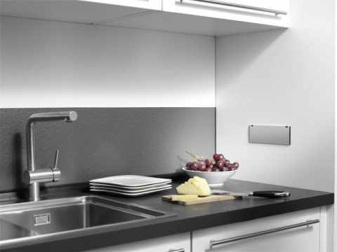 Bachmann, Kapsa 3*230V DUGALJ, 2m kábel Small 204 mm